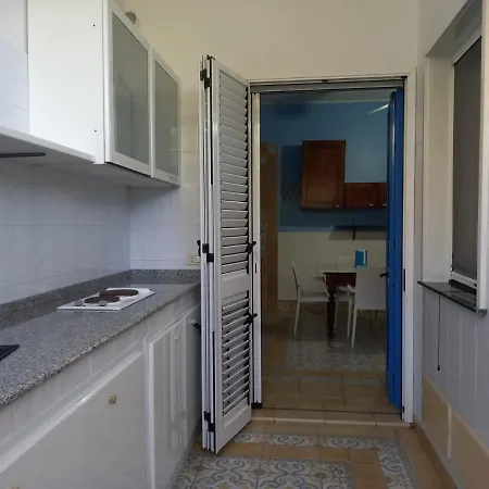 Holiday home Dimora Angelina - 20 M Dalla Spiaggia *
