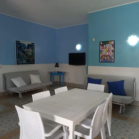 Holiday home Dimora Angelina - 20 M Dalla Spiaggia